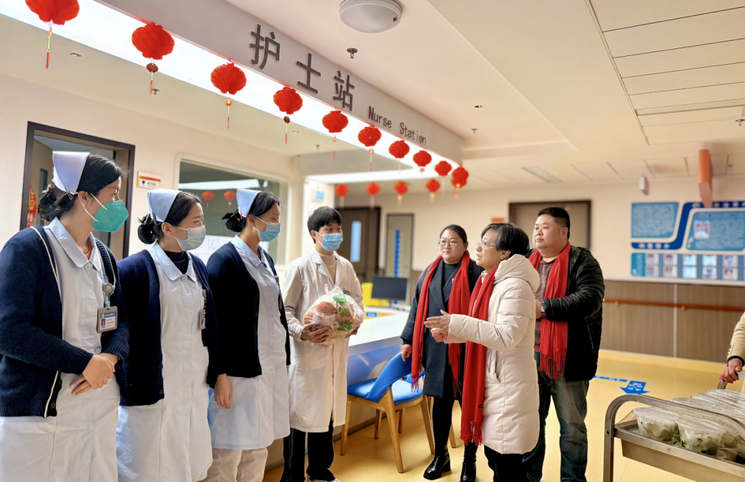 新春慰問(wèn)送溫情，除夕關(guān)懷暖人心！